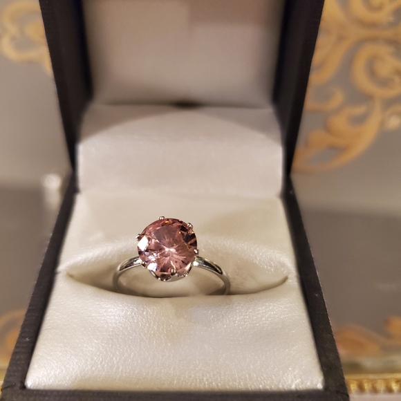 Jewelry - 1.2 Carat AAA pink tourmaline crystal ring